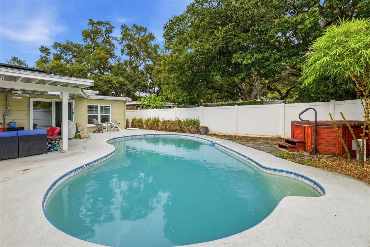 5220 39th Avenue N, Saint Petersburg, FL 33709 Photo