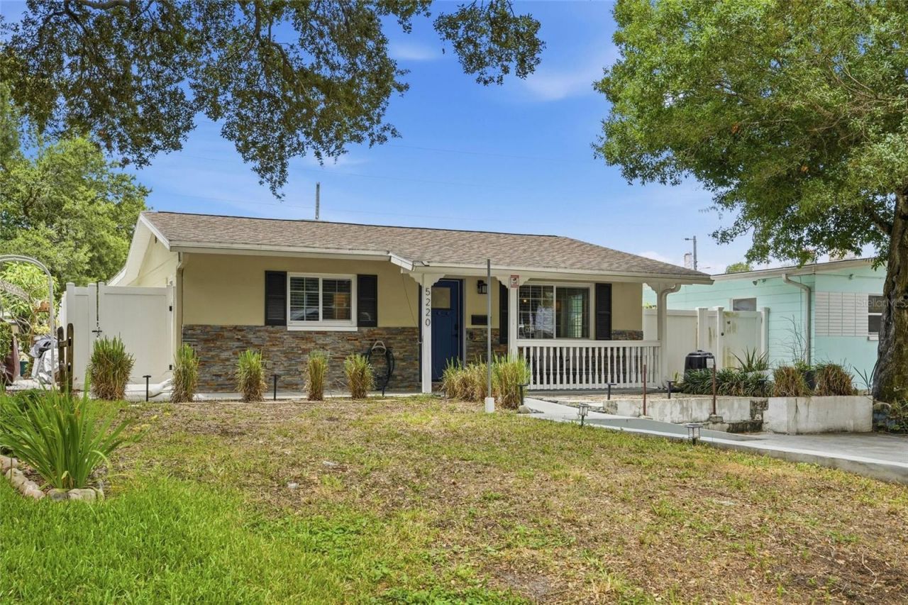 5220 39th Avenue N, Saint Petersburg, FL 33709 Photo