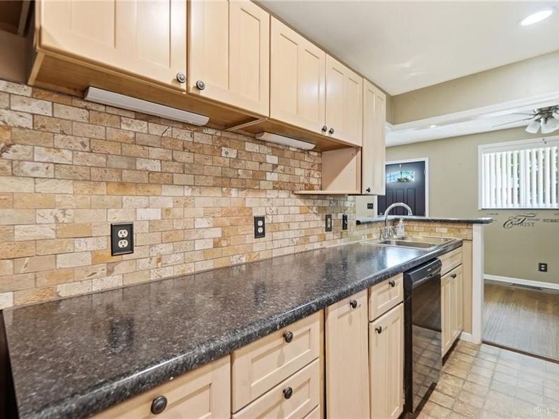2425 Acorn Drive, Kettering, OH 45419 Photo 19