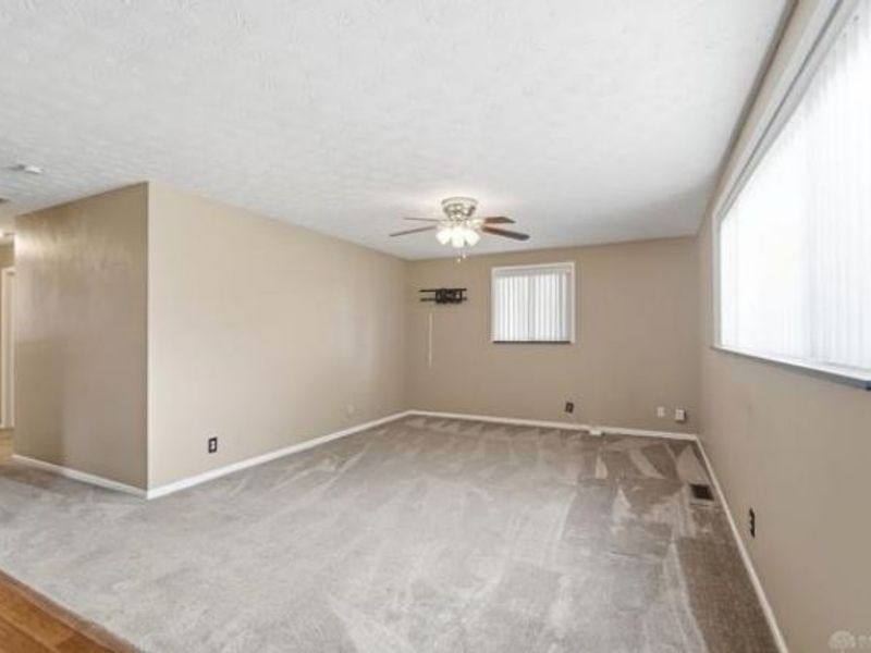 2425 Acorn Drive, Kettering, OH 45419 Photo 6