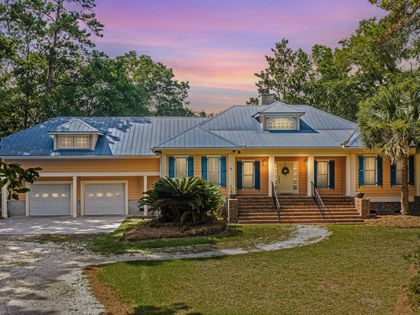 8535 Middleton Point Lane Edisto Island, SC 29438