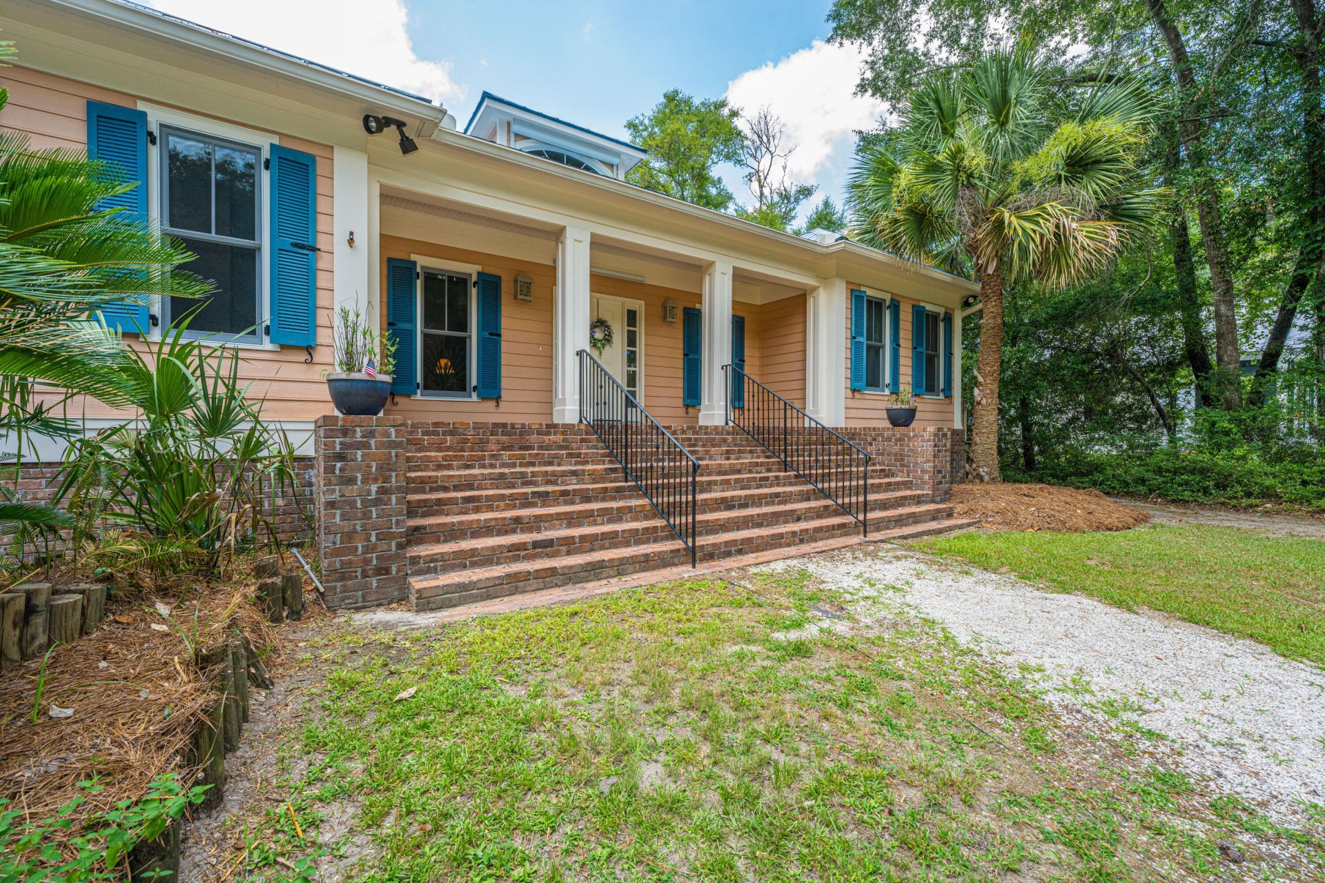 8535 Middleton Point Lane Photo 4