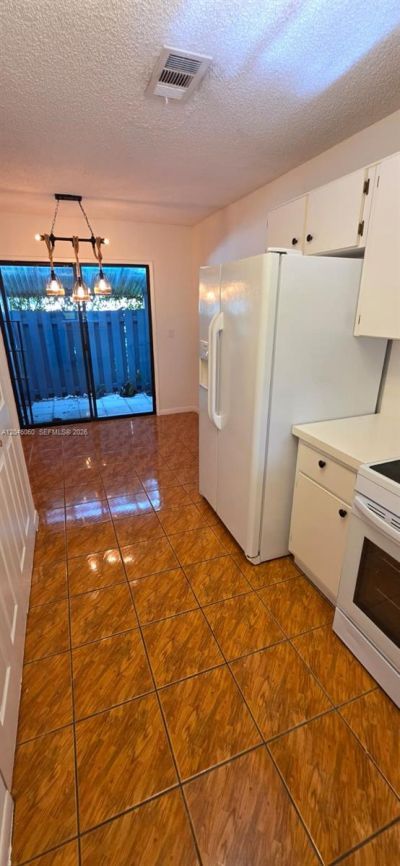 1652 N 14th Ter, Unit 1652, Hollywood, FL 33020 Photo