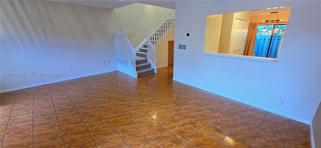 1652 N 14th Ter, Unit 1652, Hollywood, FL 33020 Photo
