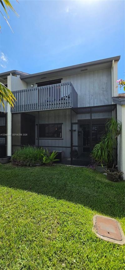 1652 N 14th Ter, Unit 1652, Hollywood, FL 33020 Photo