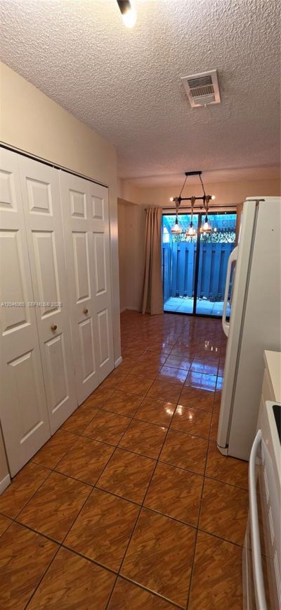 1652 N 14th Ter, Unit 1652, Hollywood, FL 33020 Photo