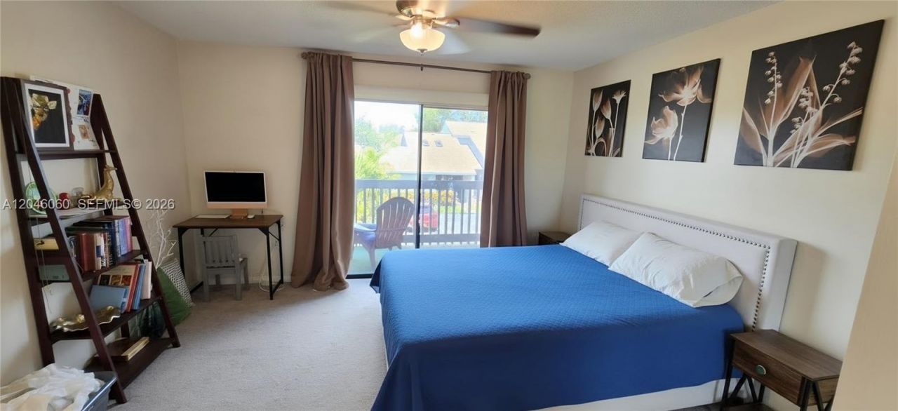 1652 N 14th Ter, Unit 1652, Hollywood, FL 33020 Photo