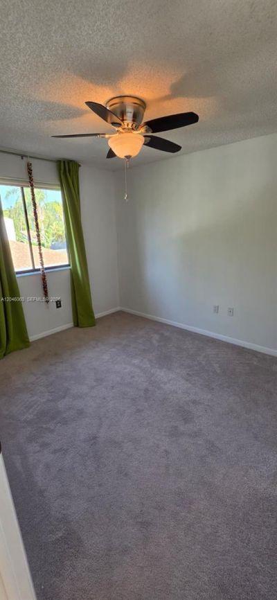1652 N 14th Ter, Unit 1652, Hollywood, FL 33020 Photo