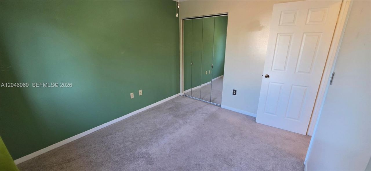 1652 N 14th Ter, Unit 1652, Hollywood, FL 33020 Photo