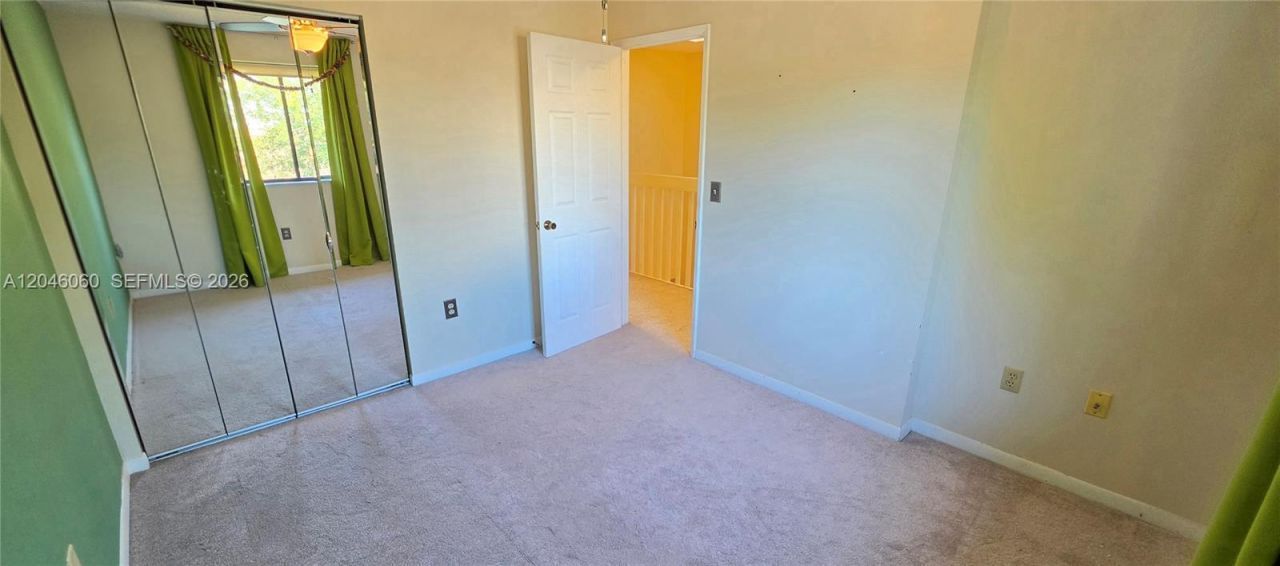 1652 N 14th Ter, Unit 1652, Hollywood, FL 33020 Photo
