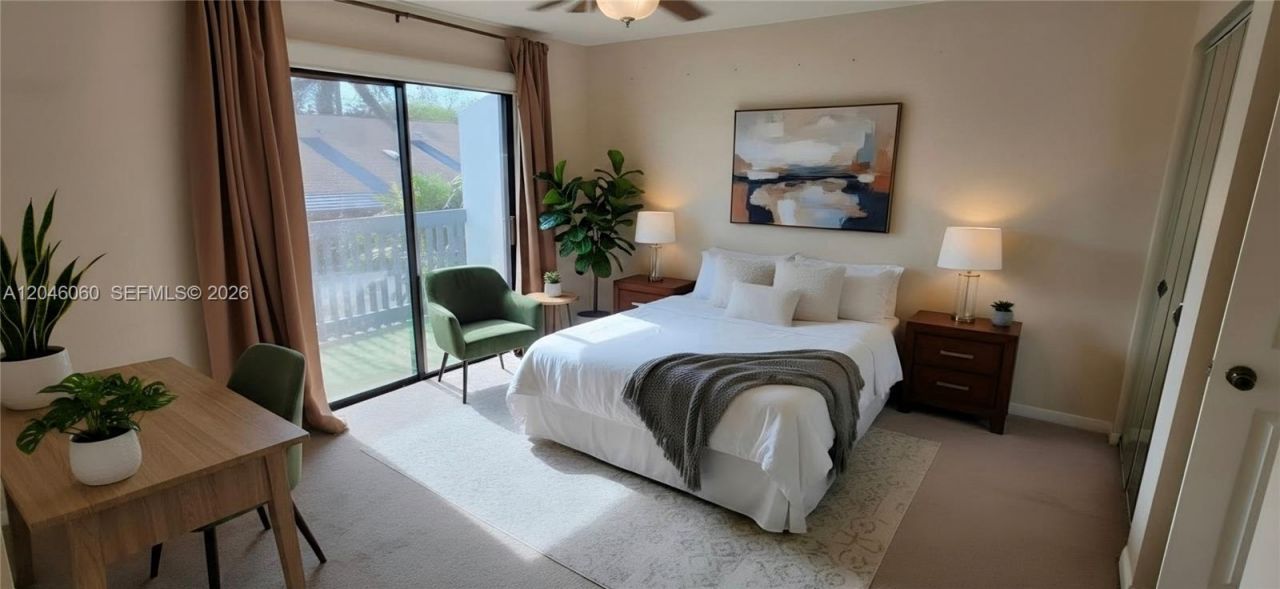1652 N 14th Ter, Unit 1652, Hollywood, FL 33020 Photo