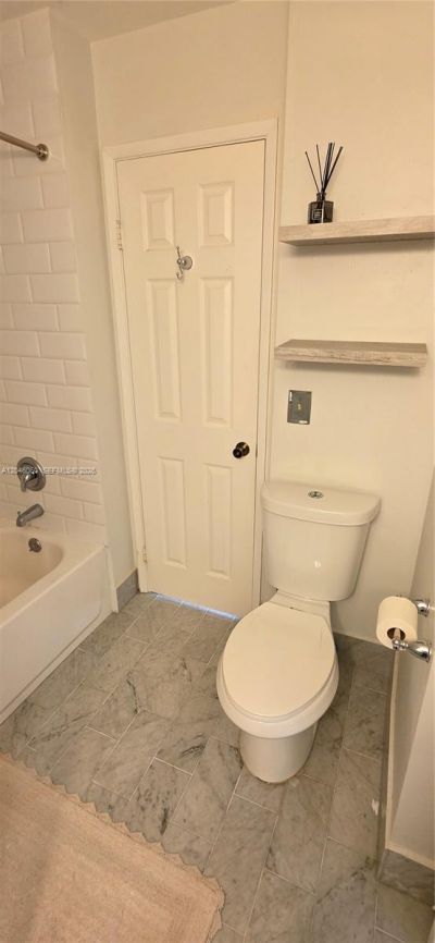 1652 N 14th Ter, Unit 1652, Hollywood, FL 33020 Photo