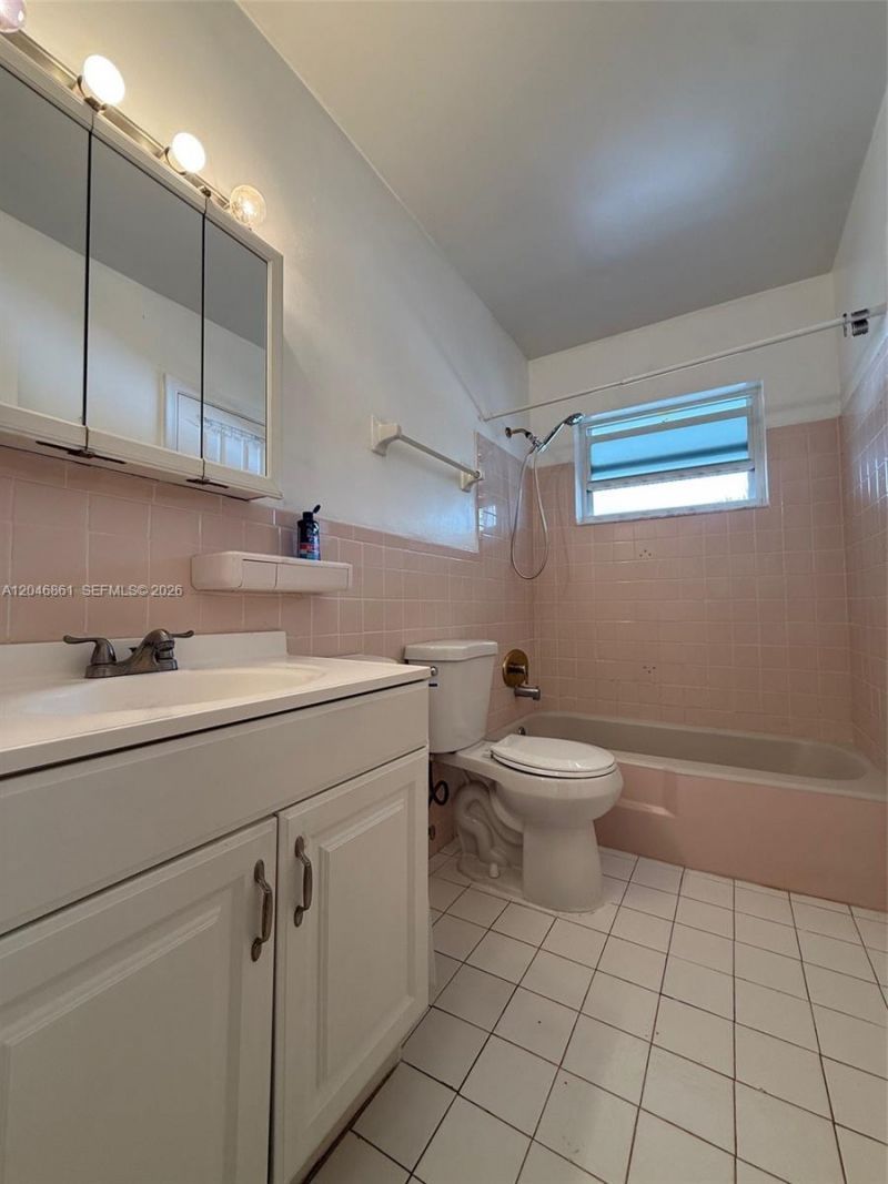 3300 NE 10th Ter , Unit 53, Pompano Beach, FL 33064 Photo