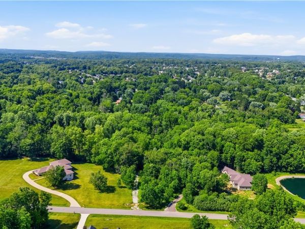 20 S Hametown Road , Akron, OH 44321