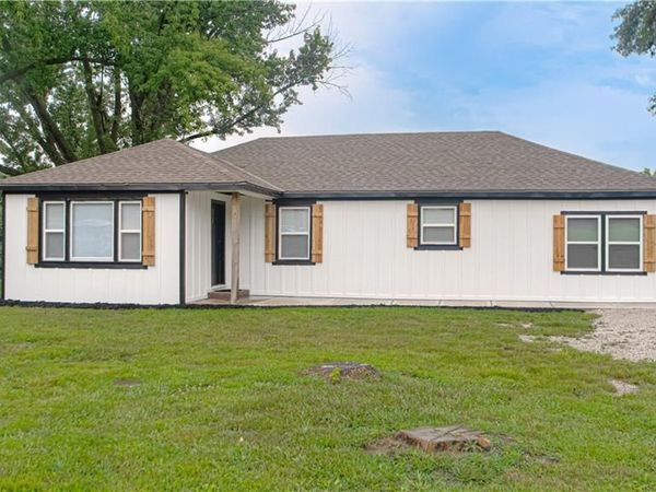 19807 NE 192ND Street, Holt, MO 64048