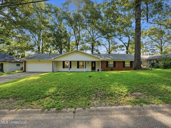 1011 Tanglewood Drive, Clinton, MS 39056