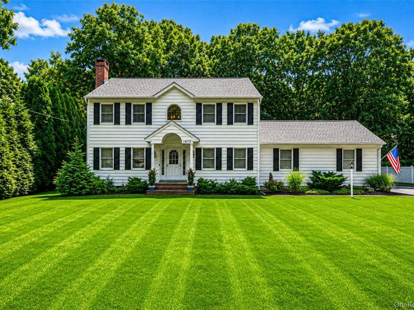 1075 Ships Drive , Southold, NY 11971