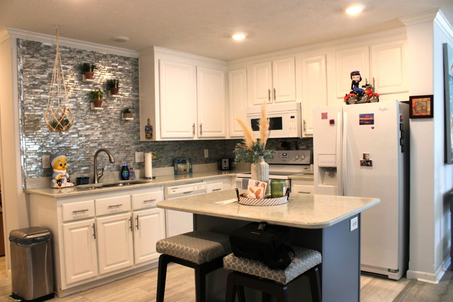 390 Walden Lake Rd. Photo 13