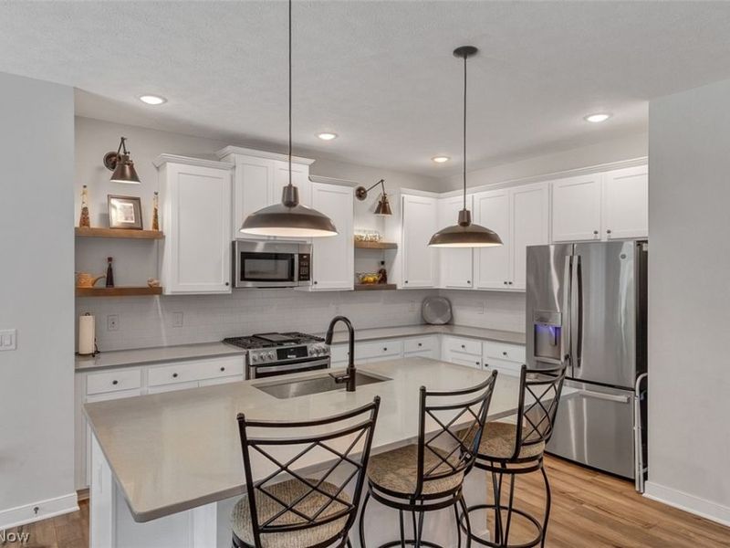 110 Harvest Way, Elyria, OH 44035 Photo 6
