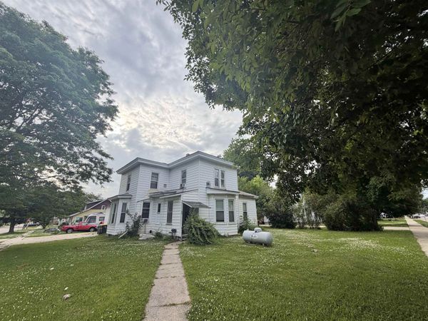 608 N Main Street, Richland Center, WI 53581