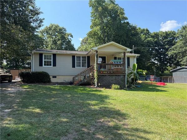 220 Dreamland Circle , Winder, GA 30680