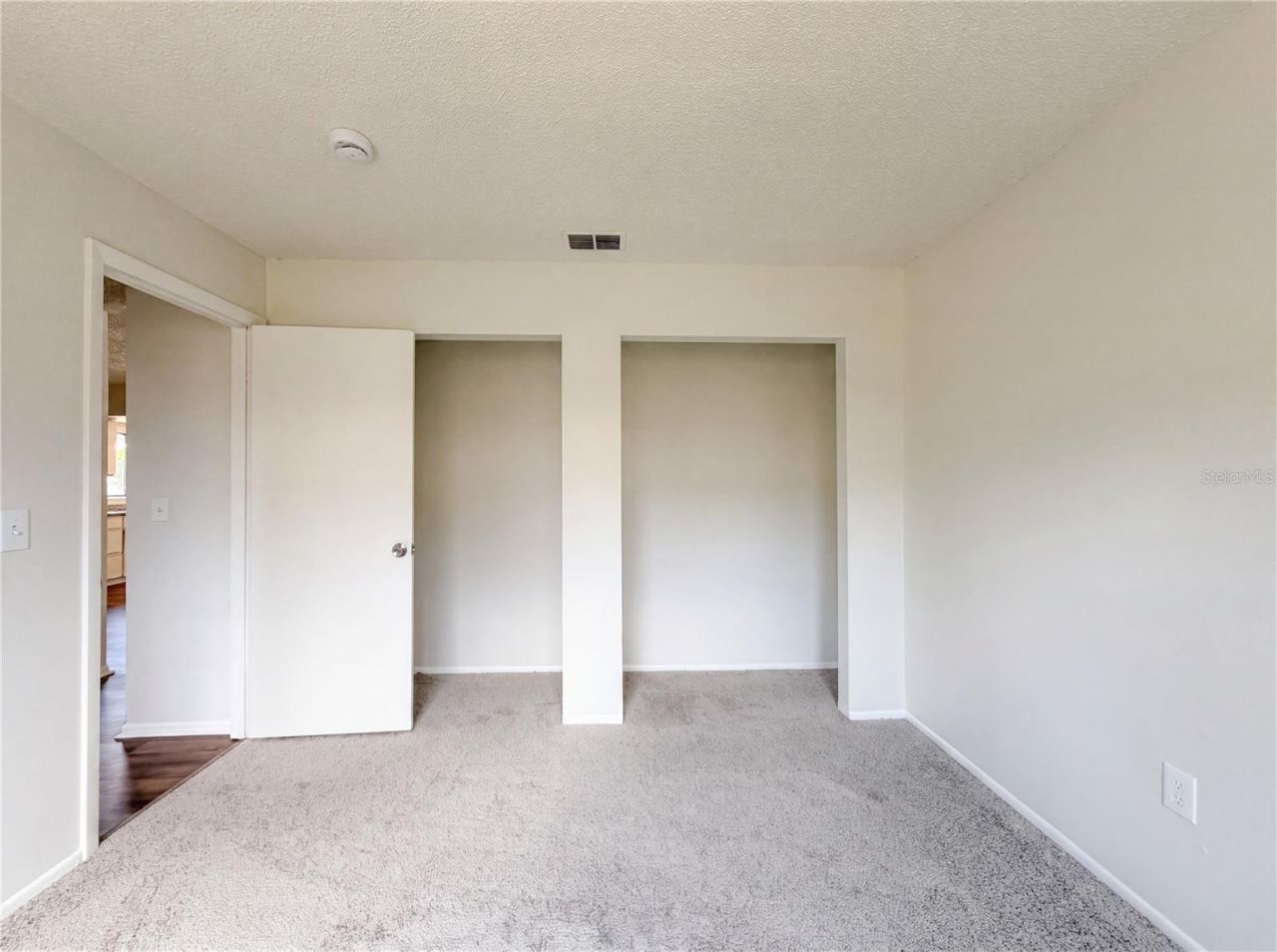 607 33rd Avenue Drive E, Bradenton, FL 34208 Photo