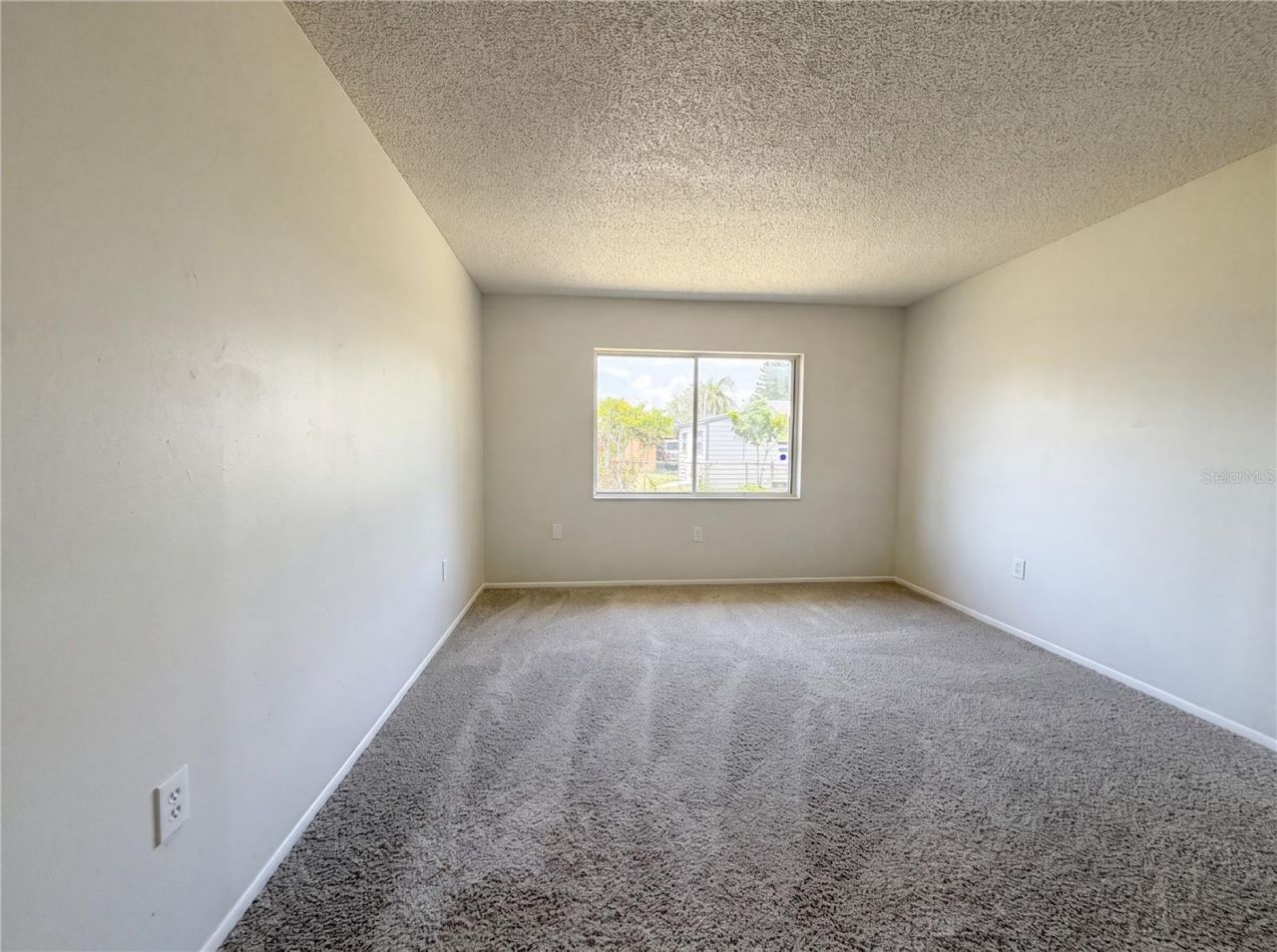 607 33rd Avenue Drive E, Bradenton, FL 34208 Photo