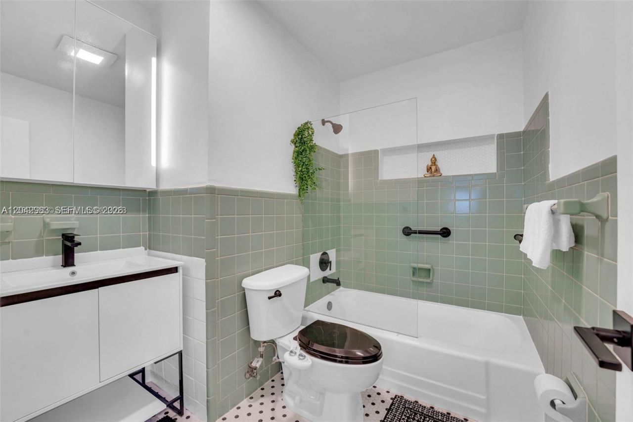 1514 Liberty St , Hollywood, FL 33020 Photo