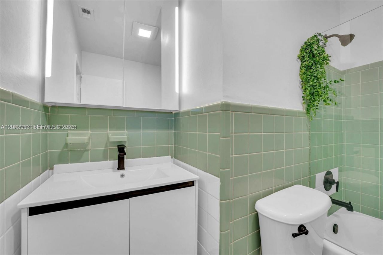 1514 Liberty St , Hollywood, FL 33020 Photo