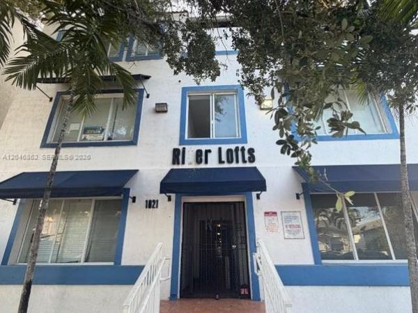 1021 NW 3rd St , Unit 106, Miami, FL 33128