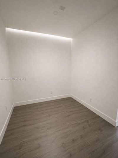 1021 NW 3rd St , Unit 106, Miami, FL 33128 Photo