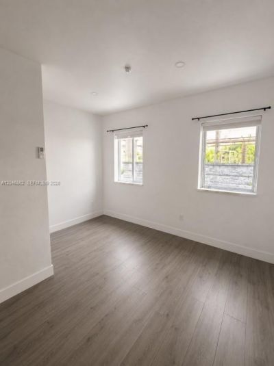 1021 NW 3rd St , Unit 106, Miami, FL 33128 Photo
