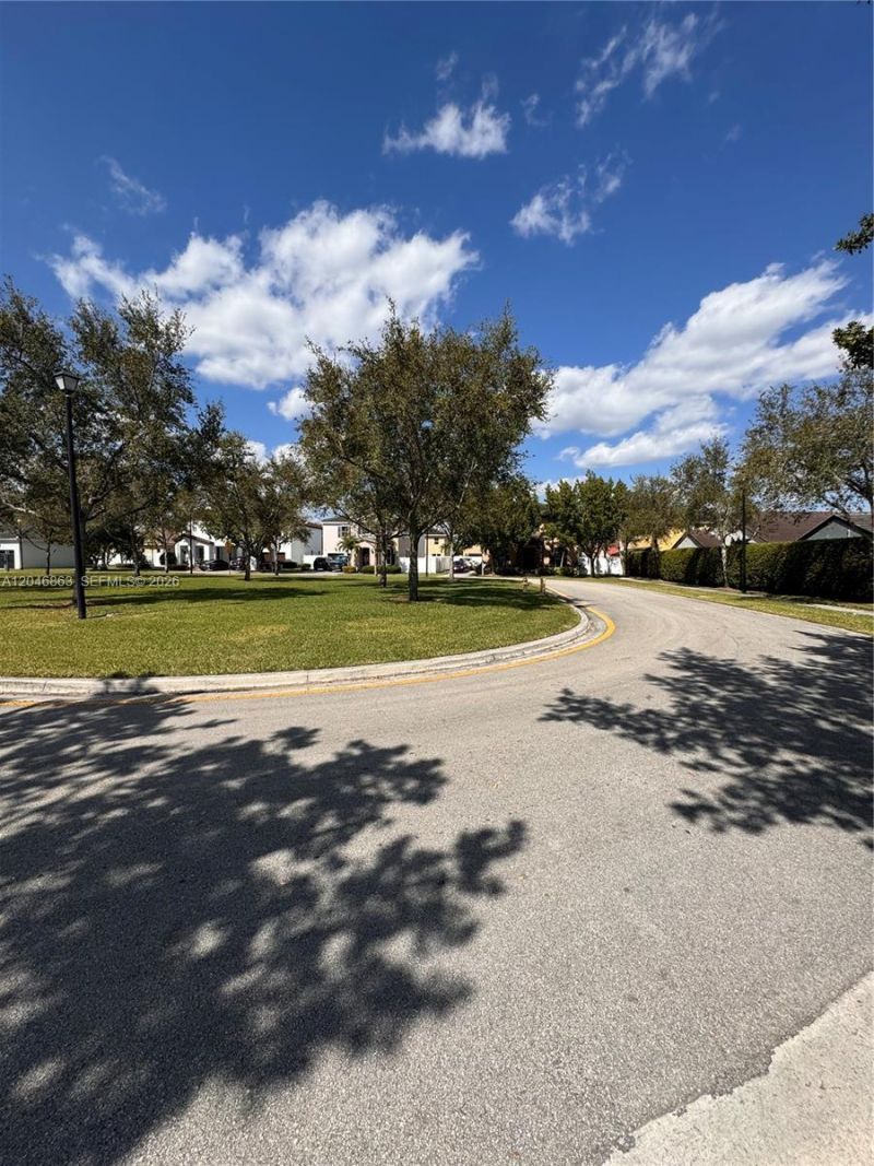 16934 SW 92nd St Cir , Unit Studio, Miami, FL 33196 Photo