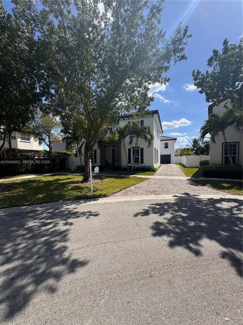16934 SW 92nd St Cir , Unit Studio, Miami, FL 33196 Photo
