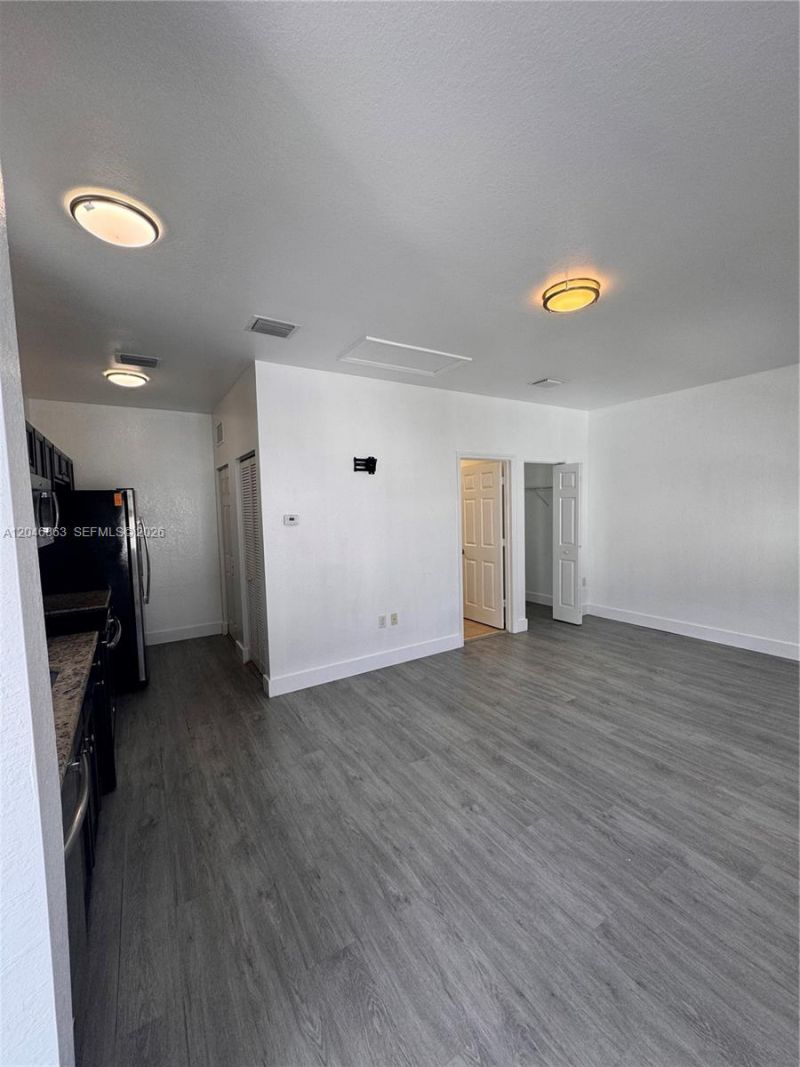 16934 SW 92nd St Cir , Unit Studio, Miami, FL 33196 Photo