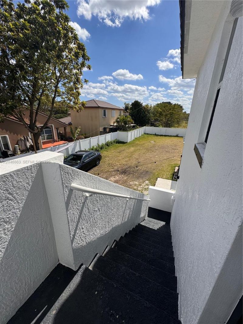 16934 SW 92nd St Cir , Unit Studio, Miami, FL 33196 Photo