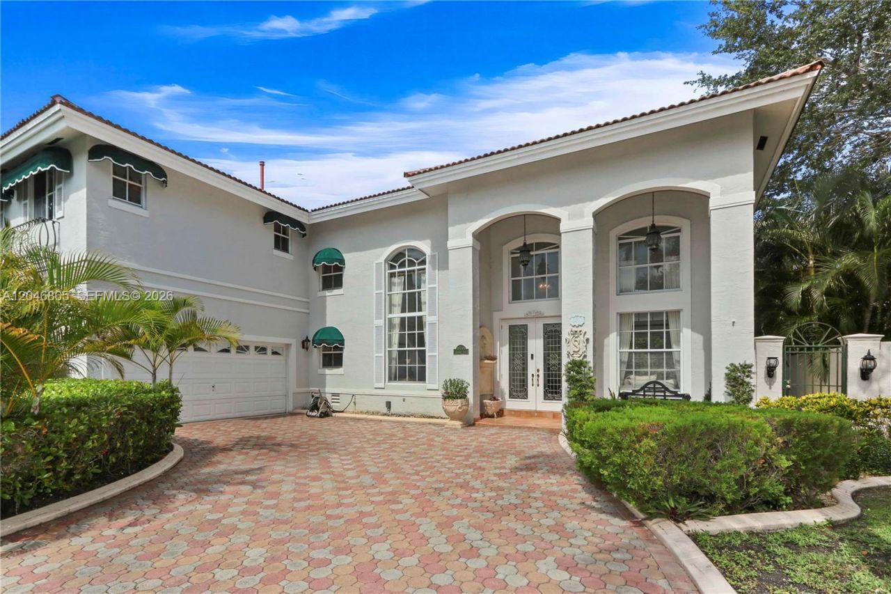16048 NW 82nd Pl , Miami Lakes, FL 33016 Photo