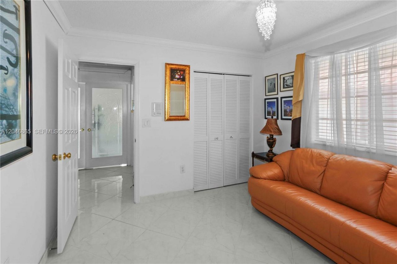 16048 NW 82nd Pl , Miami Lakes, FL 33016 Photo