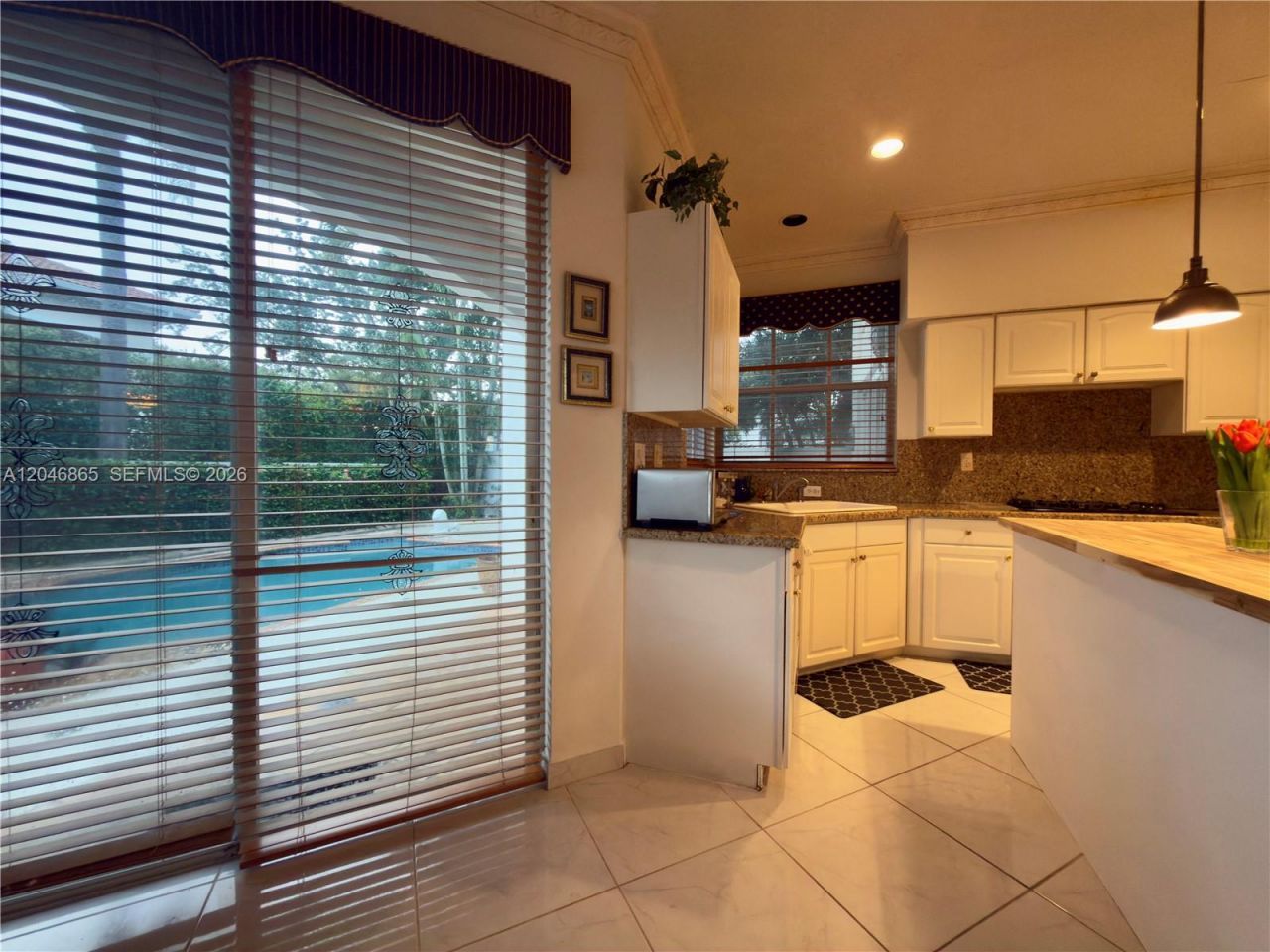 16048 NW 82nd Pl , Miami Lakes, FL 33016 Photo