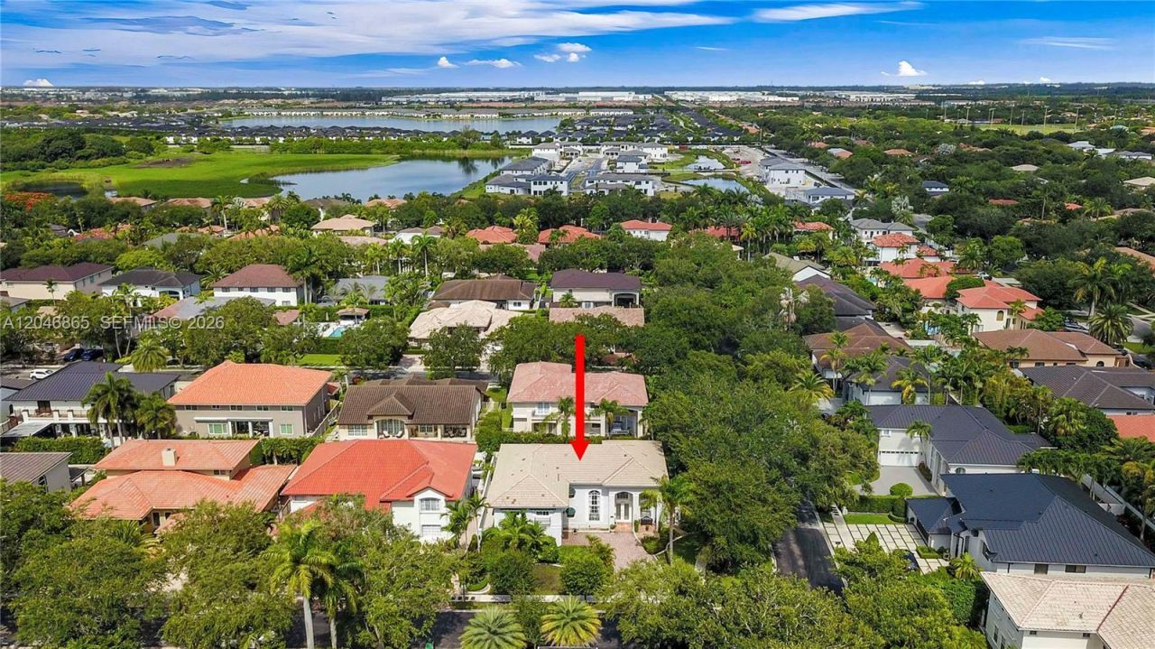 16048 NW 82nd Pl , Miami Lakes, FL 33016 Photo