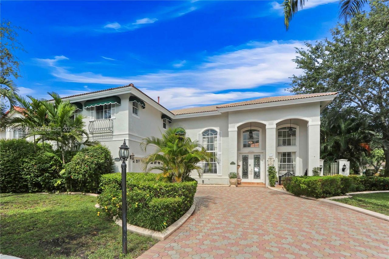 16048 NW 82nd Pl , Miami Lakes, FL 33016 Photo