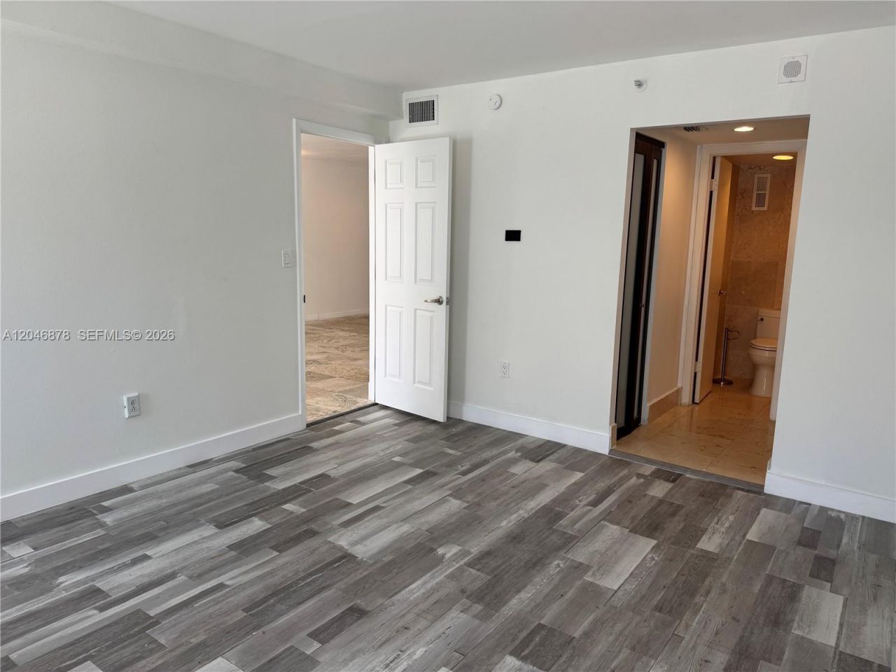 1345 West Ave , Unit 202, Miami Beach, FL 33139 Photo