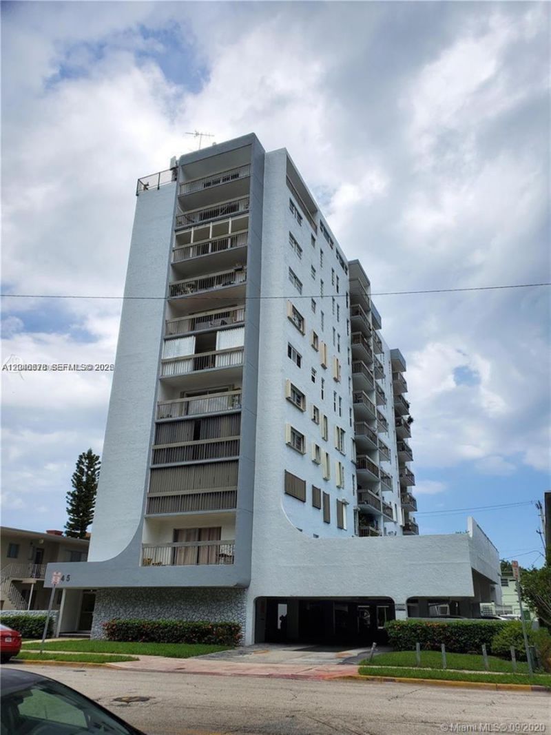 1345 West Ave , Unit 202, Miami Beach, FL 33139 Photo