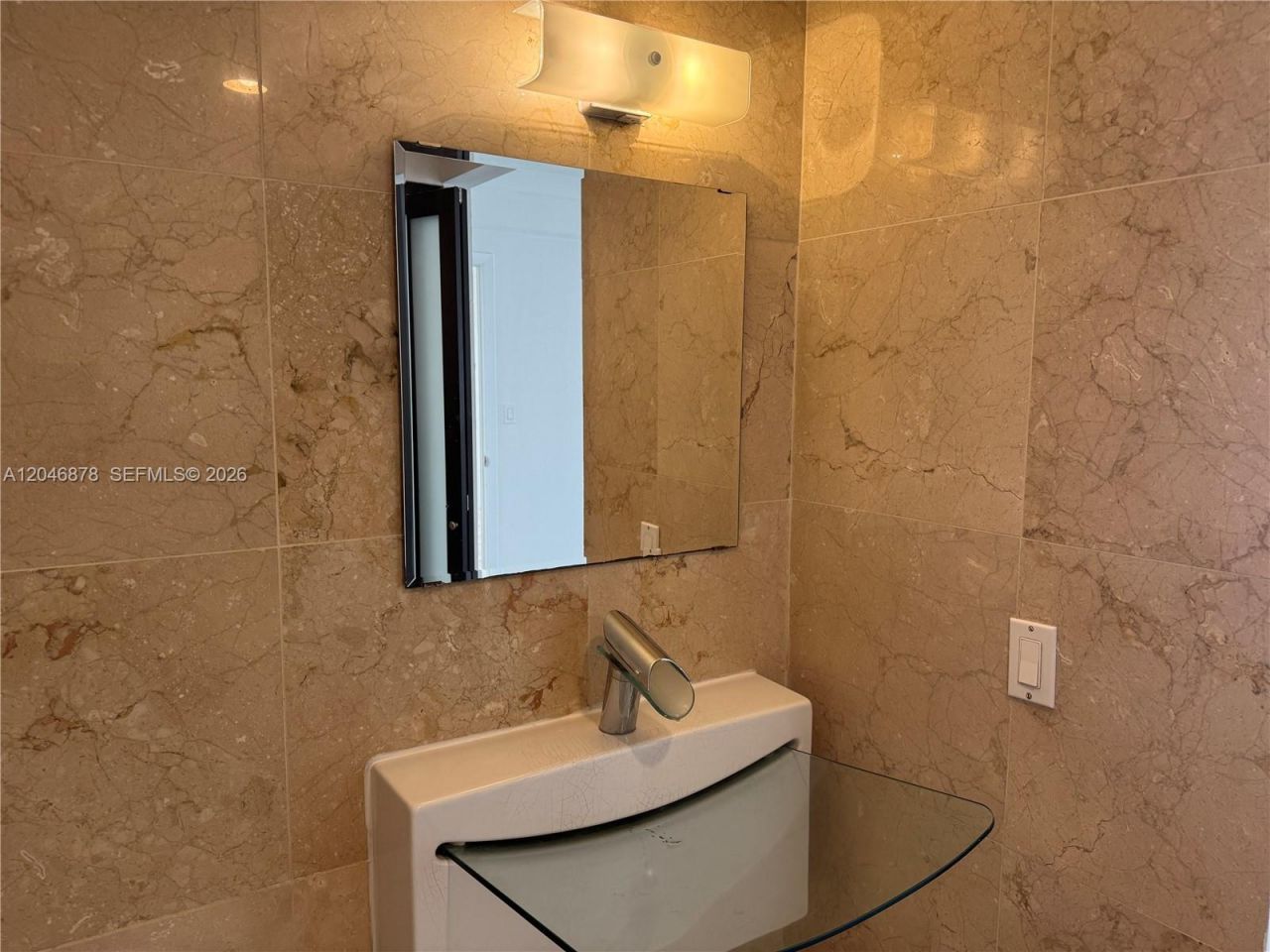 1345 West Ave , Unit 202, Miami Beach, FL 33139 Photo