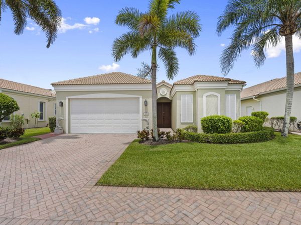 3320 Caracal Drive, Hutchinson Island, FL 34949