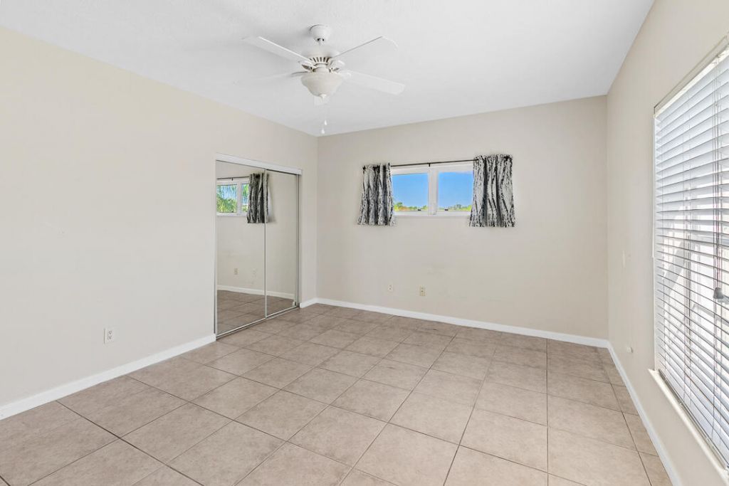 2127 SE Wild Meadow Circle, Port Saint Lucie, FL 34952 Photo
