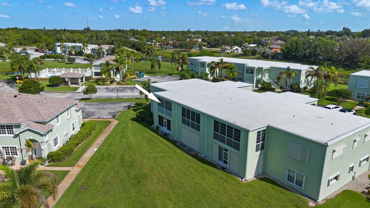 2127 SE Wild Meadow Circle, Port Saint Lucie, FL 34952 Photo