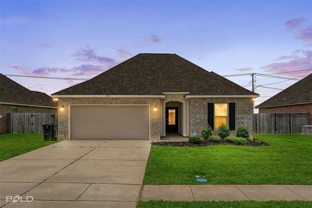 204 Berkshire Place, Haughton, LA 71037 Main Photo