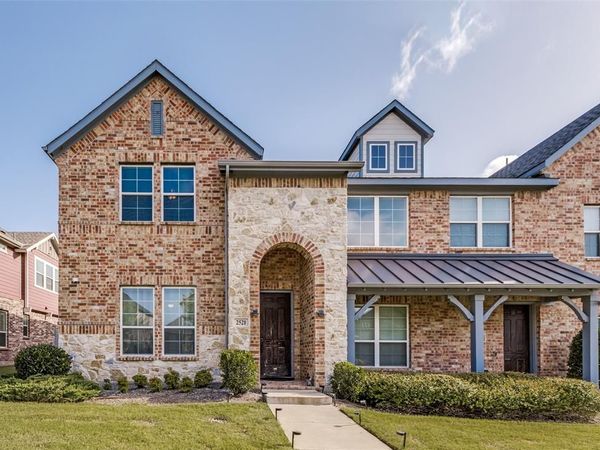 2521 Barnwood Lane, Garland, TX 75042