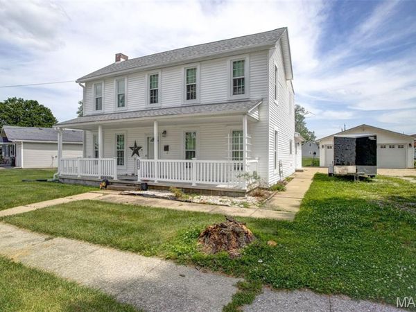 604 E Exchange Street , Jerseyville, IL 62052